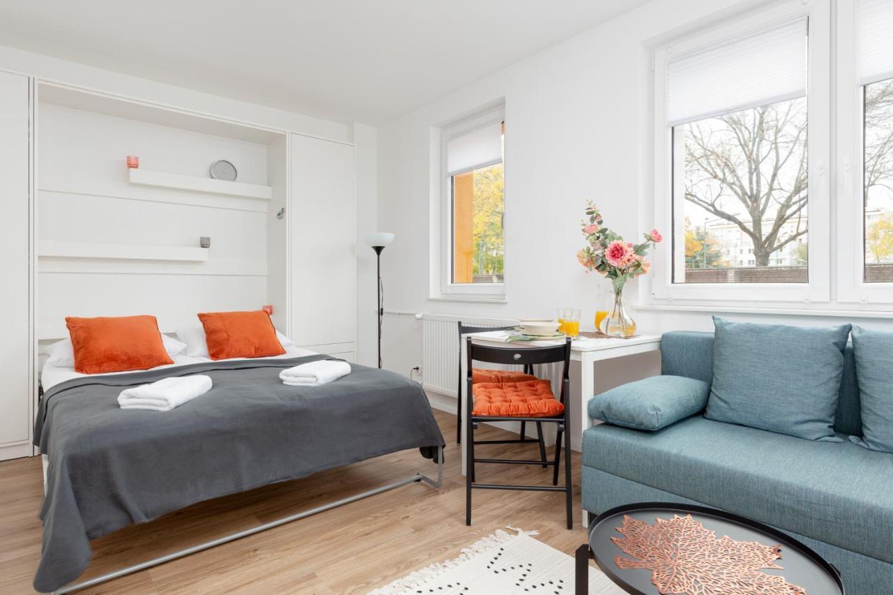 Studio Apartment Ochota Siemienskiego By Noclegi Renters Варшава Экстерьер фото