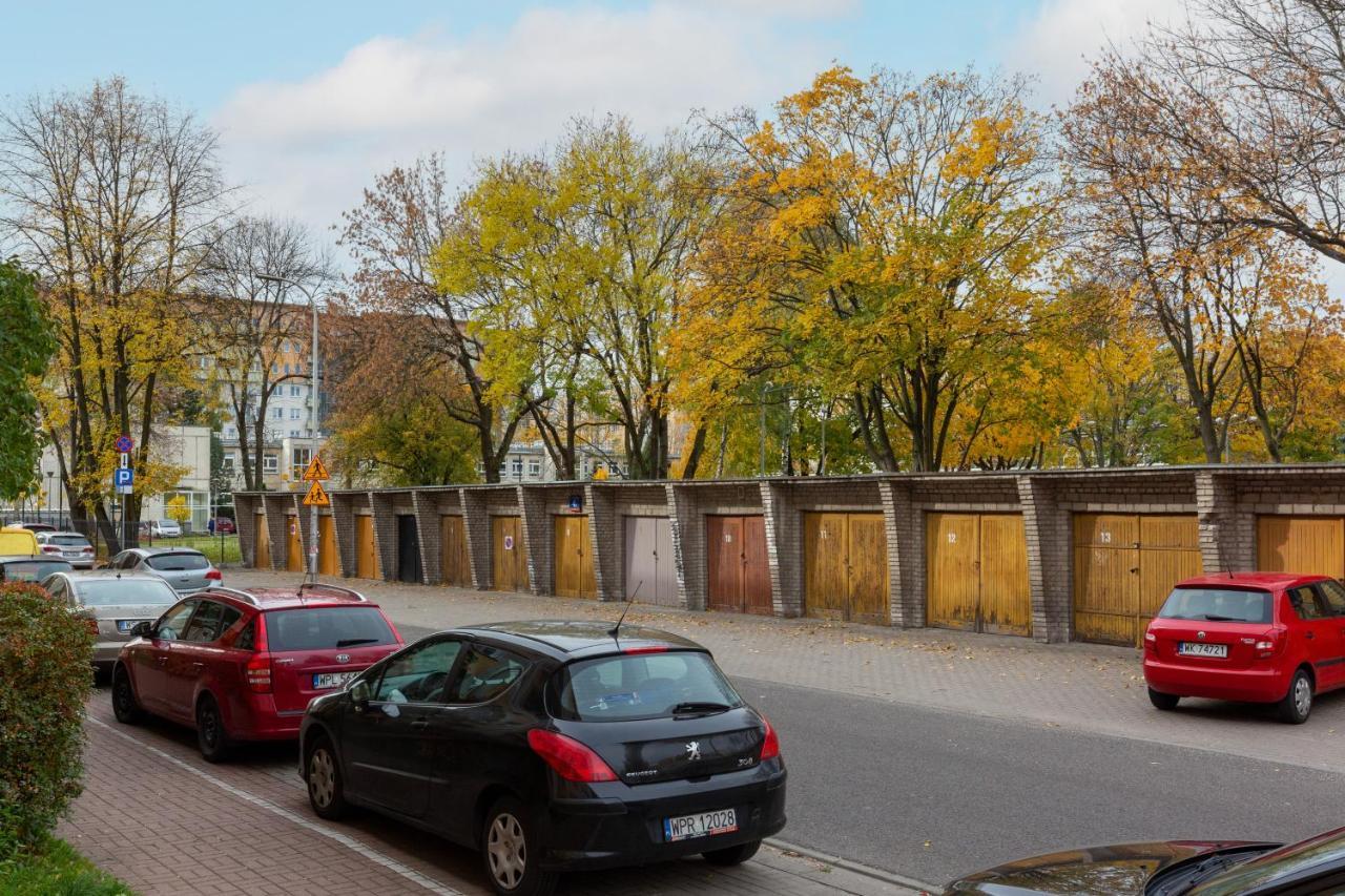 Studio Apartment Ochota Siemienskiego By Noclegi Renters Варшава Экстерьер фото