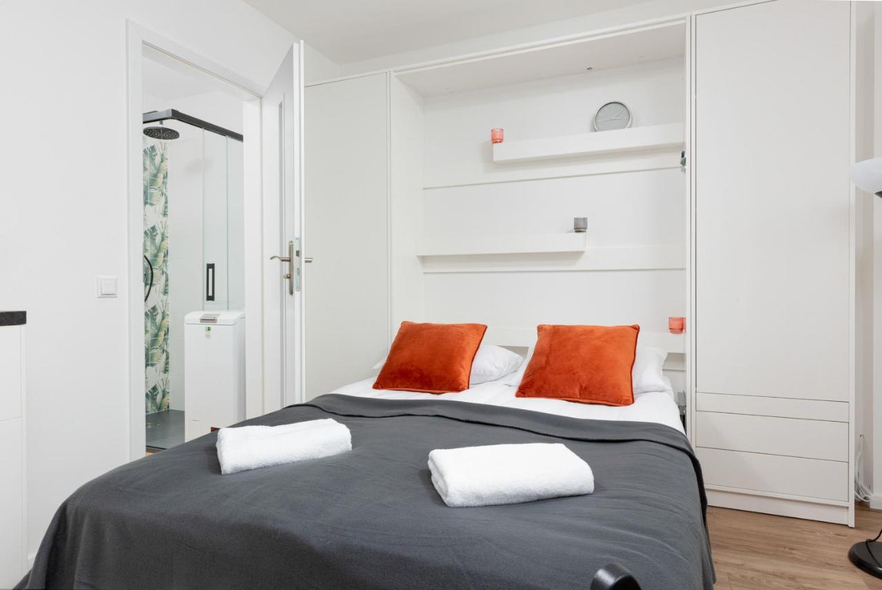 Studio Apartment Ochota Siemienskiego By Noclegi Renters Варшава Экстерьер фото